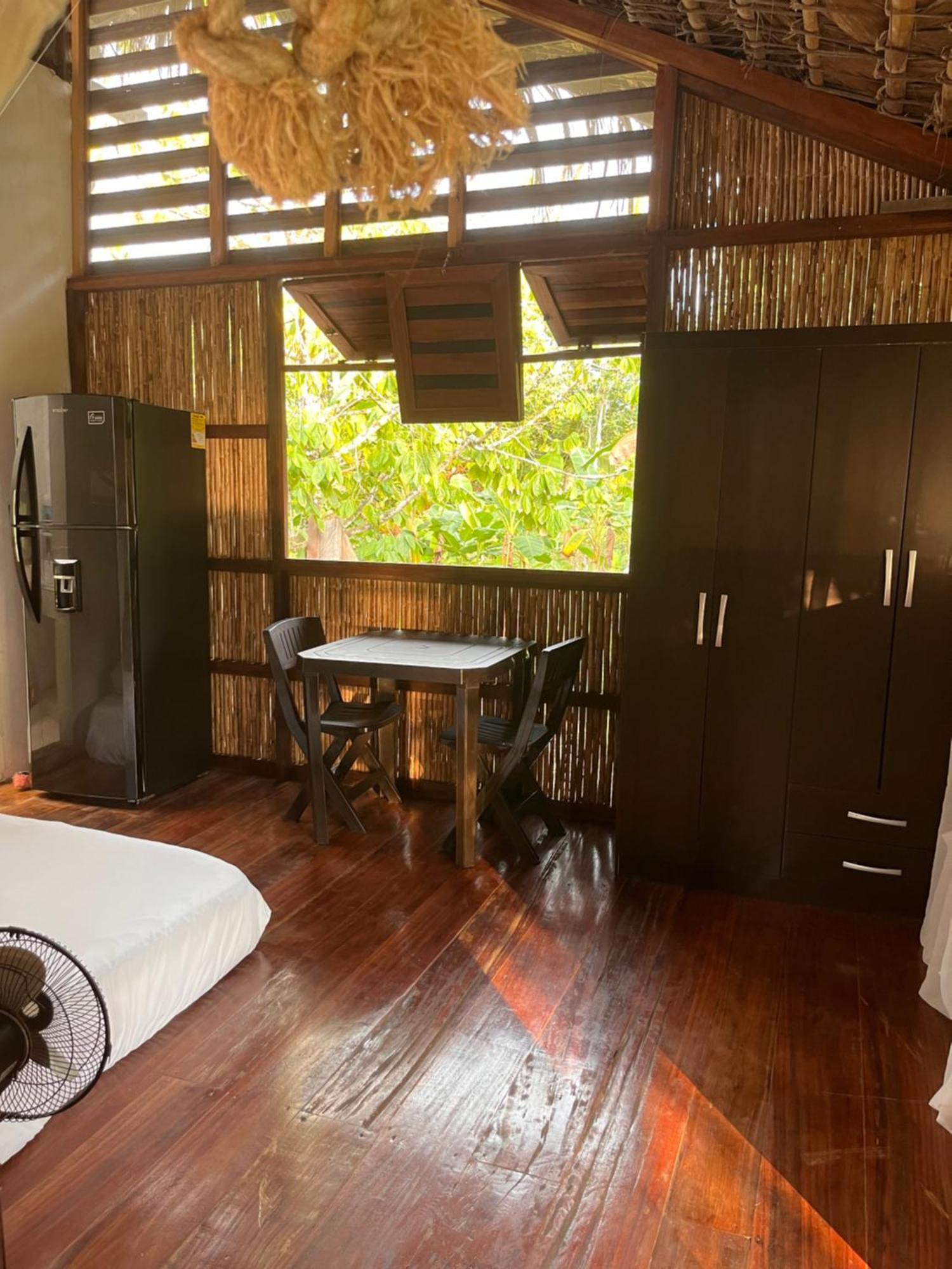Popochos Beach Eco Lodge Nuquí エクステリア 写真
